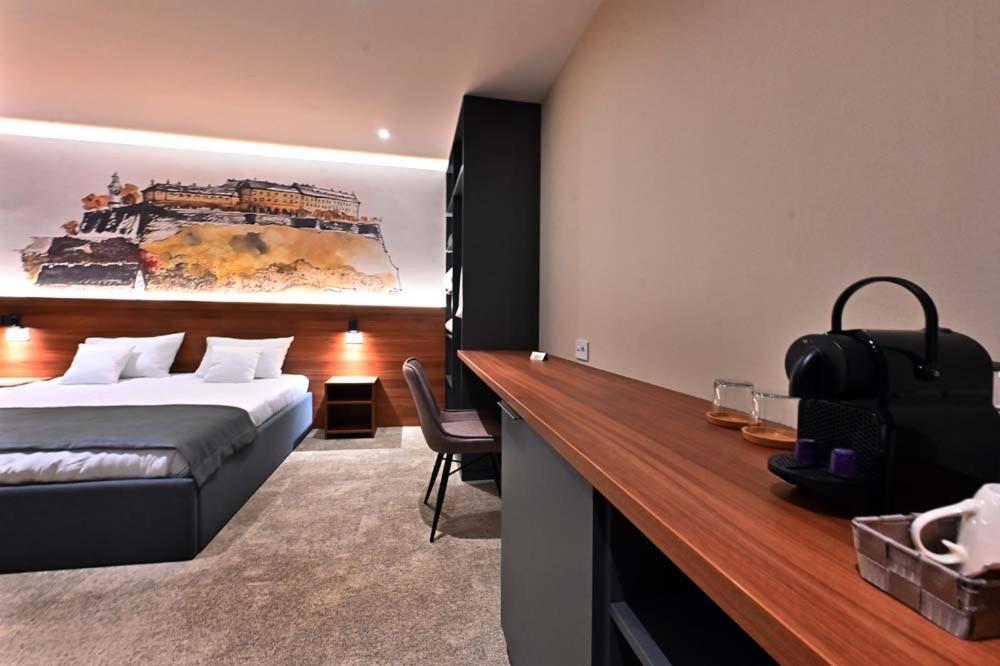 Tvrdjava Rooms - Νόβι Σαντ Εξωτερικό φωτογραφία