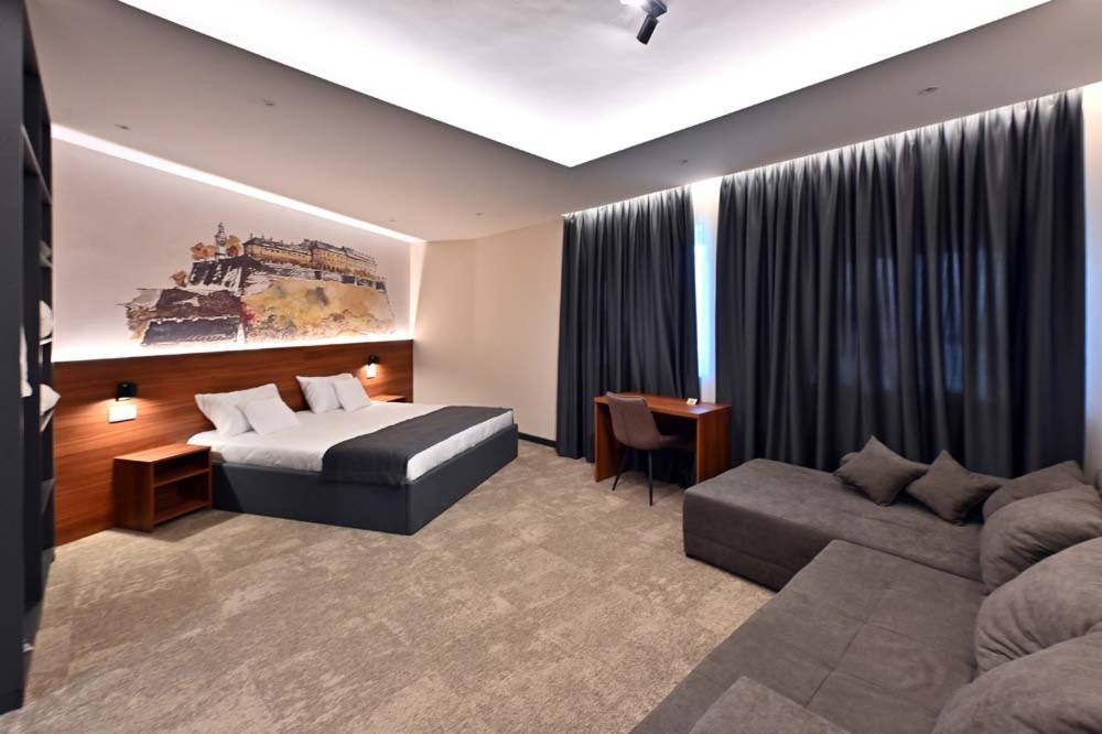 Tvrdjava Rooms - Νόβι Σαντ Εξωτερικό φωτογραφία