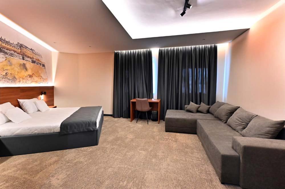 Tvrdjava Rooms - Νόβι Σαντ Εξωτερικό φωτογραφία